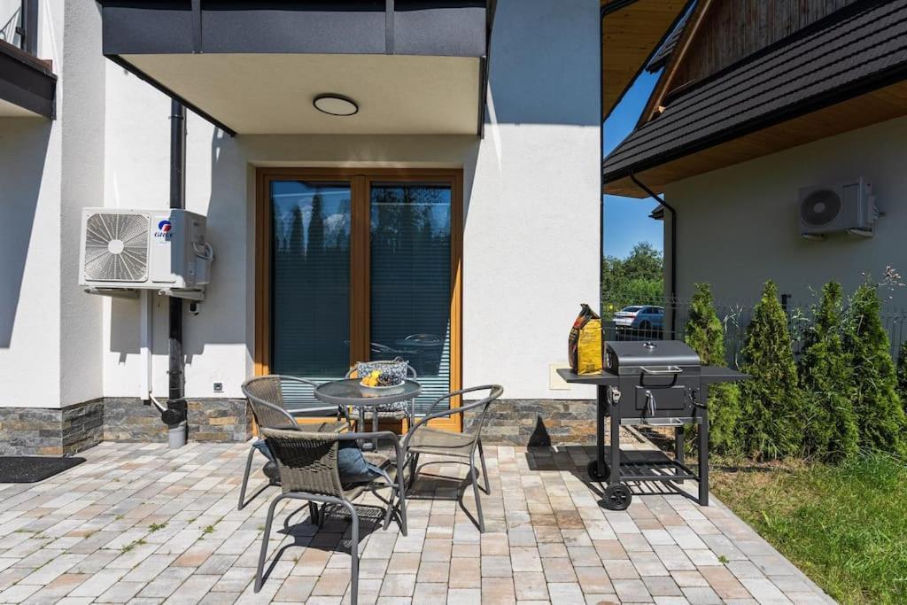 Apartment Two Bedroom With Terrace- Tatra View - Ksiezycowe - 24i